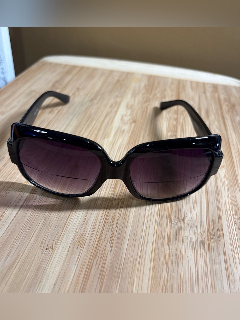 Joy Iman +3.50. Bold Thick Frame Rectangle Black Sunglasses